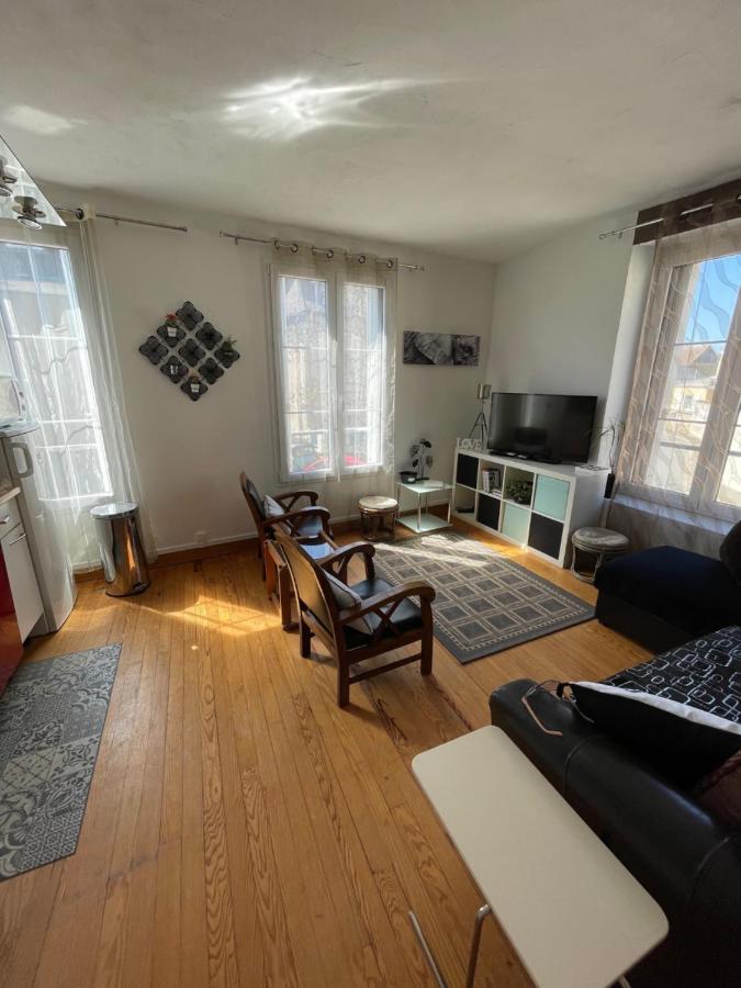 Duplex Apartamento Beaumont-sur-Sarthe Exterior foto